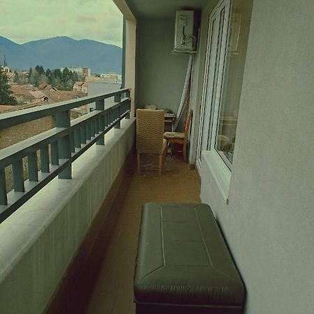 Stan U Sarajevu Na Ilidzi Appartement Sarajevo Buitenkant foto